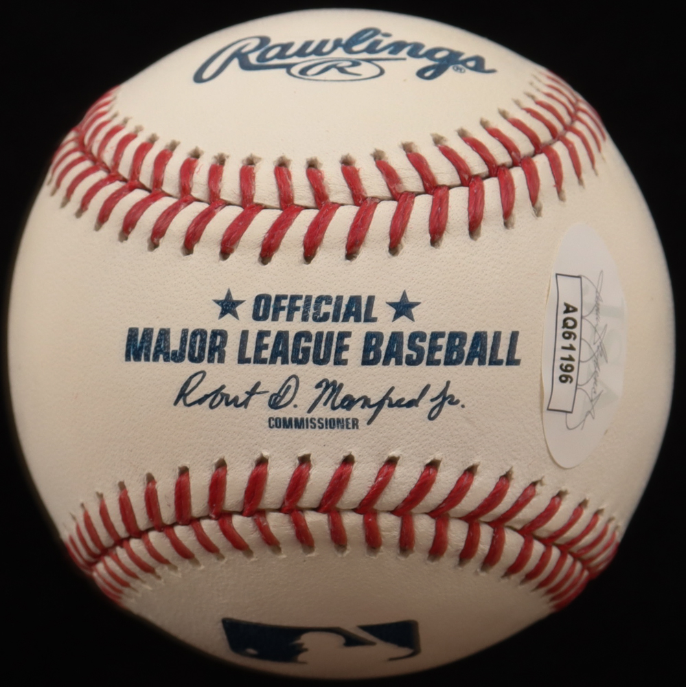 Pete Rose Signed OML Baseball (JSA) at PristineAuction.com Pete Rose Signed OML Baseball (JSA) at PristineAuction.com