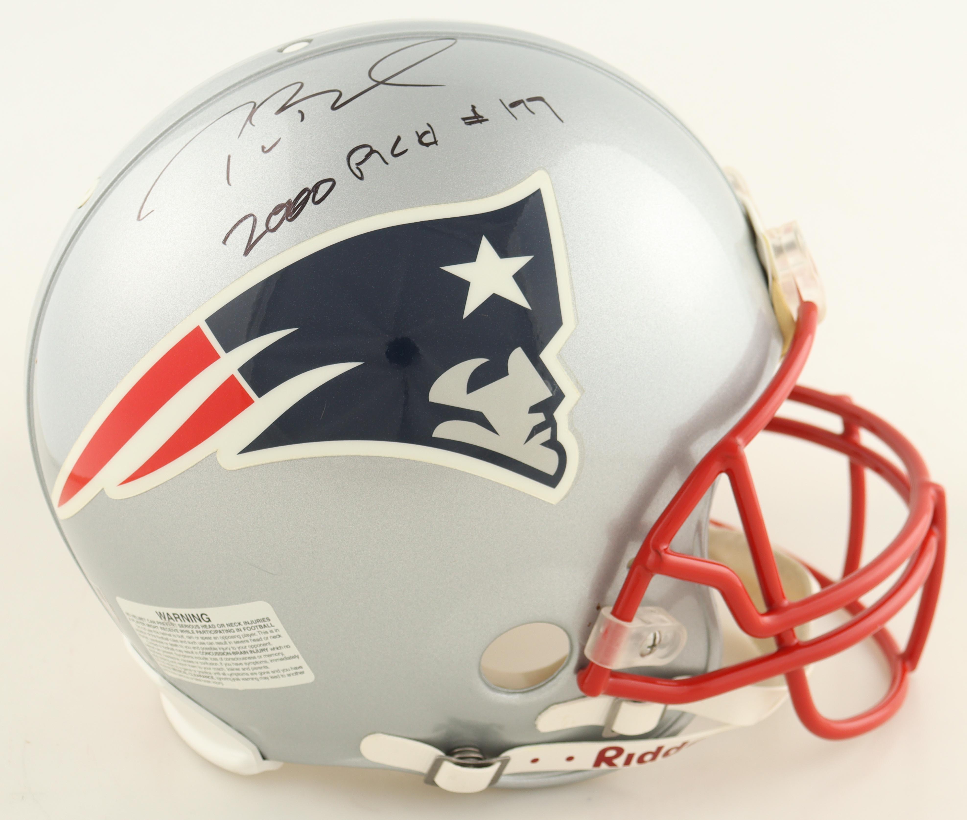 Tom Brady Signed Patriots Full-Size Authentic On-Field Helmet Inscribed "2000 Pick #199" (Fanatics) at PristineAuction.com Tom Brady Signed Patriots Full-Size Authentic On-Field Helmet Inscribed "2000 Pick #199" (Fanatics) at PristineAuction.com