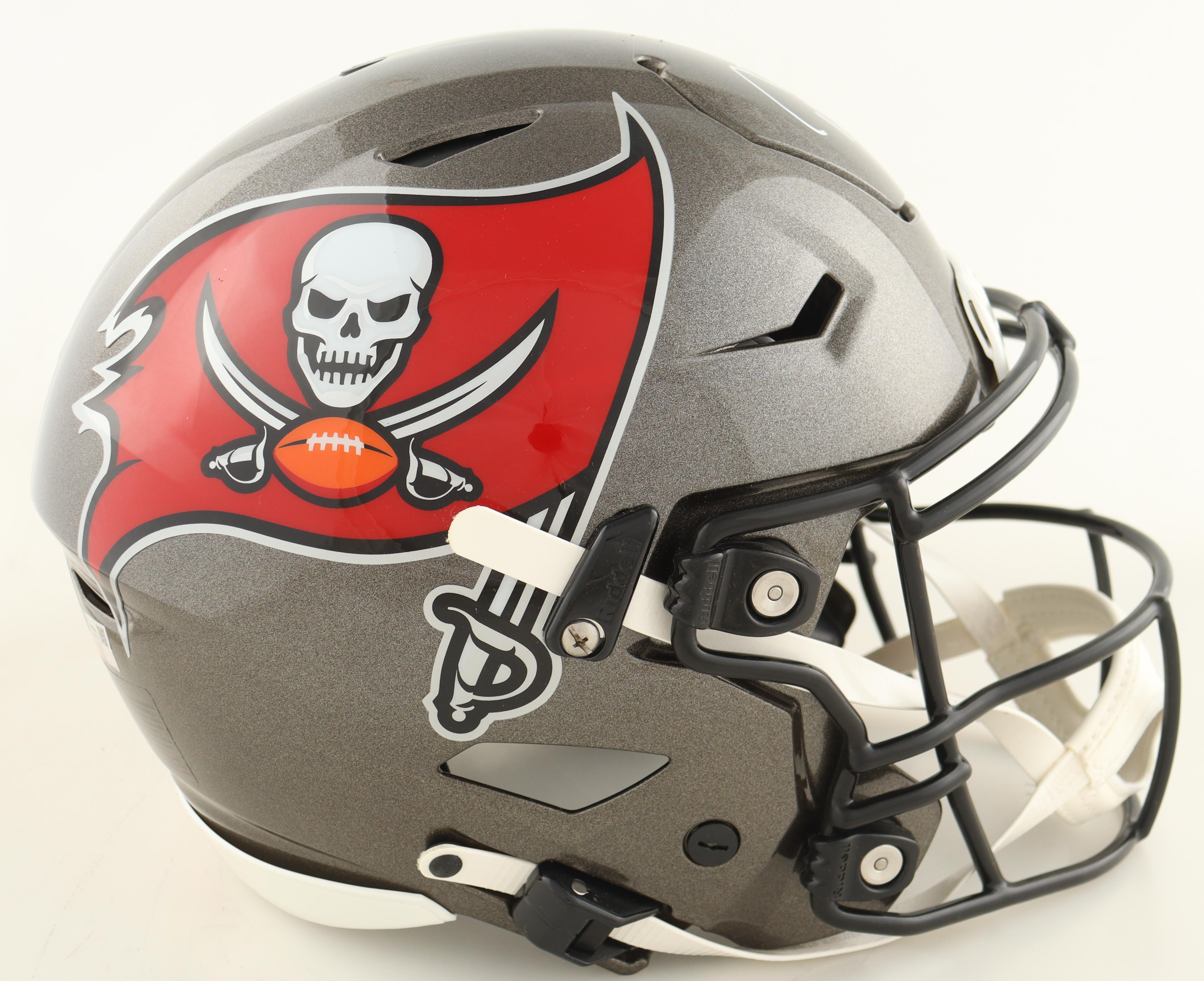 Tom Brady Signed Buccaneers Full-Size Authentic On-Field Speedflex Helmet (Fanatics) at PristineAuction.com Tom Brady Signed Buccaneers Full-Size Authentic On-Field Speedflex Helmet (Fanatics) at PristineAuction.com