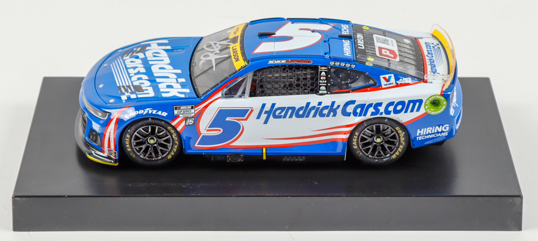 Kyle Larson Signed 2024 #5 HendrickCars.com Bristol Win Camaro ZL1 | 1:24 Diecast Car (PA) at PristineAuction.com Kyle Larson Signed 2024 #5 HendrickCars.com Bristol Win Camaro ZL1 | 1:24 Diecast Car (PA) at PristineAuction.com