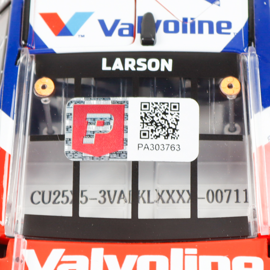 Kyle Larson Signed 2025 #5 Valvoline Camaro ZL1 | 1:24 Diecast Car (PA) at PristineAuction.com Kyle Larson Signed 2025 #5 Valvoline Camaro ZL1 | 1:24 Diecast Car (PA) at PristineAuction.com