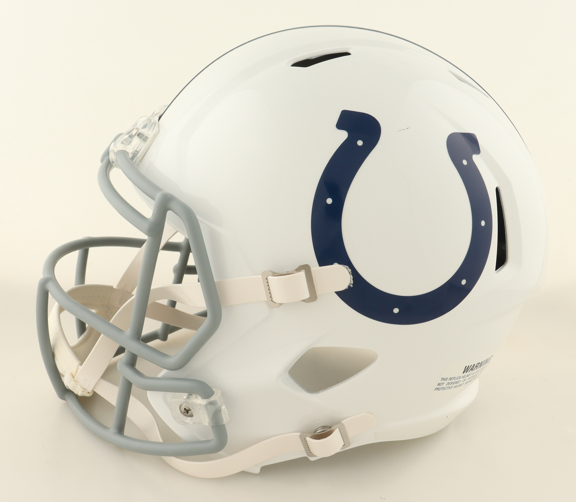 Darius Leonard Signed Colts Full-Size Speed Helmet (Beckett) at PristineAuction.com Darius Leonard Signed Colts Full-Size Speed Helmet (Beckett) at PristineAuction.com