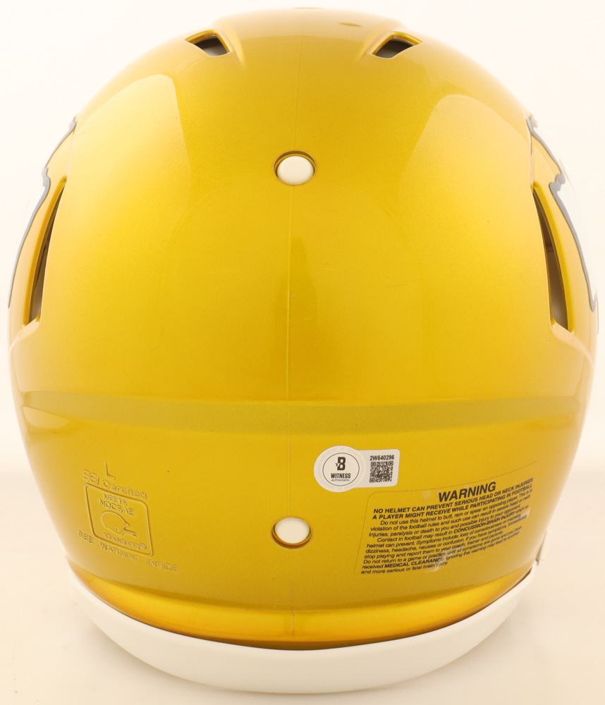 Nick Bolton Signed Chiefs Full-Size Authentic On-Field Flash Alternate Speed Helmet (Beckett) at PristineAuction.com Nick Bolton Signed Chiefs Full-Size Authentic On-Field Flash Alternate Speed Helmet (Beckett) at PristineAuction.com