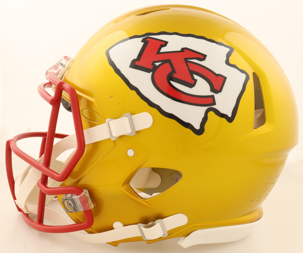 Nick Bolton Signed Chiefs Full-Size Authentic On-Field Flash Alternate Speed Helmet (Beckett) at PristineAuction.com Nick Bolton Signed Chiefs Full-Size Authentic On-Field Flash Alternate Speed Helmet (Beckett) at PristineAuction.com