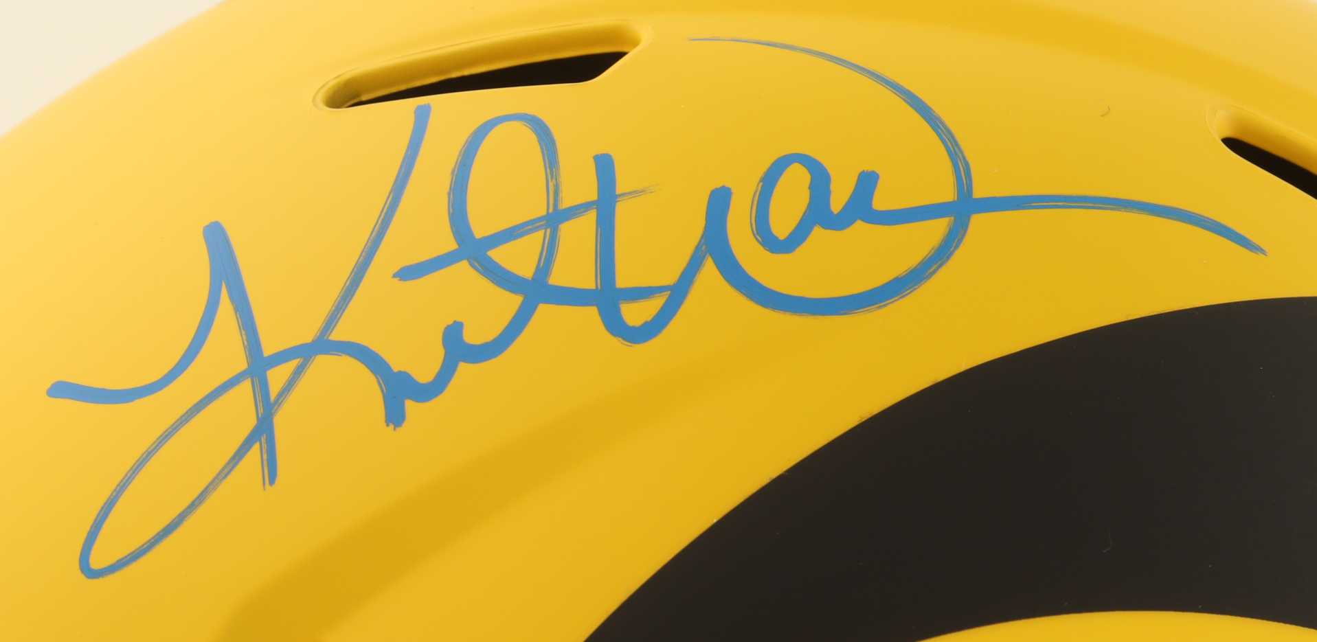 Kurt Warner Signed Rams Full-Size Rave Speed Helmet (Beckett) at PristineAuction.com Kurt Warner Signed Rams Full-Size Rave Speed Helmet (Beckett) at PristineAuction.com