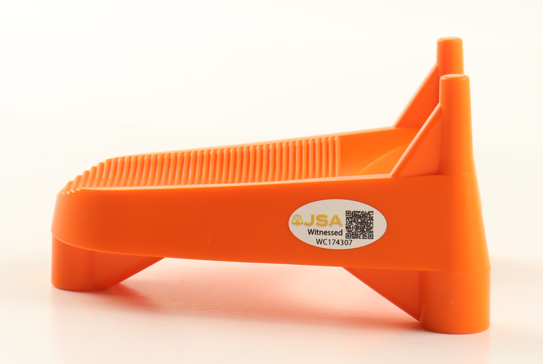 Jason Hanson Signed Kicking Tee Inscribed "Lions" (JSA) at PristineAuction.com Jason Hanson Signed Kicking Tee Inscribed "Lions" (JSA) at PristineAuction.com