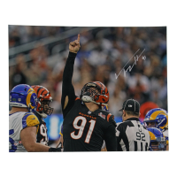 Trey Hendrickson Signed Bengals 16x20 Photo (Beckett) at PristineAuction.com