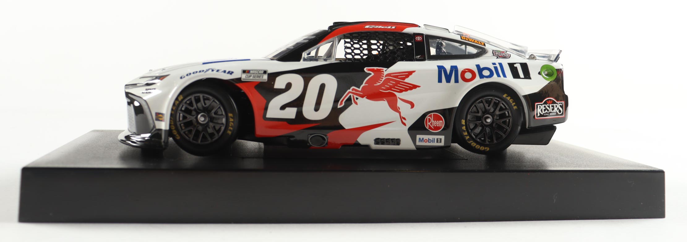 Christopher Bell Signed 2025 #20 Mobil1 Camry Elite | 1:24 Diecast Car (Bell COA) at PristineAuction.com Christopher Bell Signed 2025 #20 Mobil1 Camry Elite | 1:24 Diecast Car (Bell COA) at PristineAuction.com