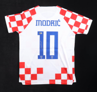 Luka Modric Signed Croatia Nike Authentic Jersey (Beckett) at PristineAuction.com