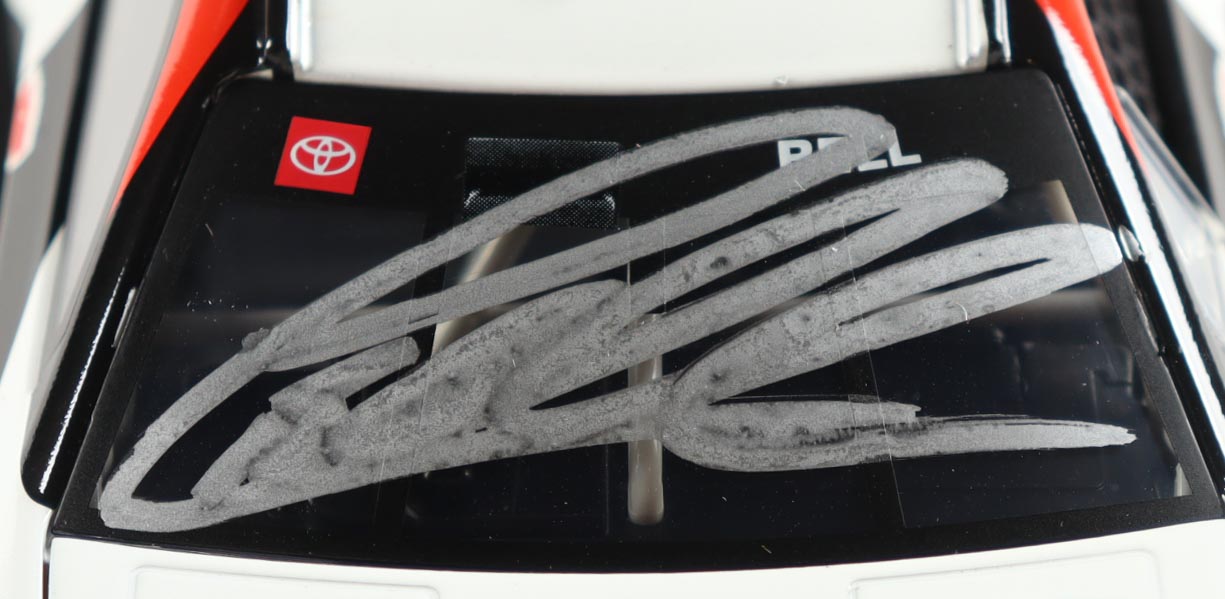 Christopher Bell Signed 2025 #20 Mobil 1 Camry | 1:24 Diecast Car (Bell COA) at PristineAuction.com Christopher Bell Signed 2025 #20 Mobil 1 Camry | 1:24 Diecast Car (Bell COA) at PristineAuction.com
