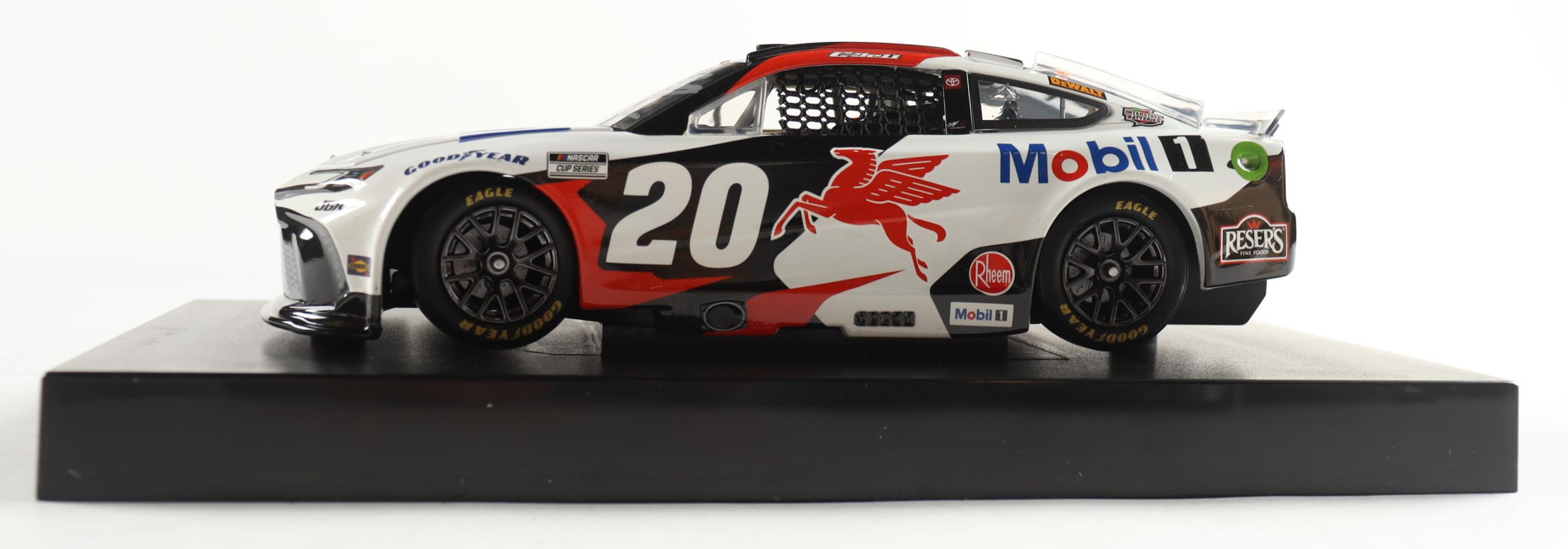 Christopher Bell Signed 2025 #20 Mobil 1 Camry | 1:24 Diecast Car (Bell COA) at PristineAuction.com Christopher Bell Signed 2025 #20 Mobil 1 Camry | 1:24 Diecast Car (Bell COA) at PristineAuction.com