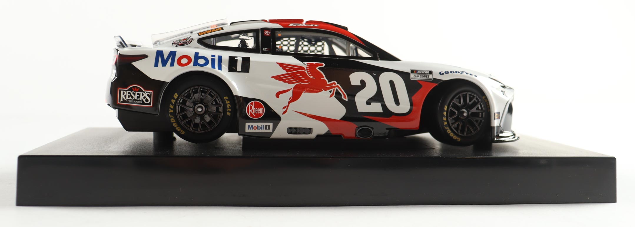 Christopher Bell Signed 2025 #20 Mobil 1 Camry | 1:24 Diecast Car (Bell COA) at PristineAuction.com Christopher Bell Signed 2025 #20 Mobil 1 Camry | 1:24 Diecast Car (Bell COA) at PristineAuction.com