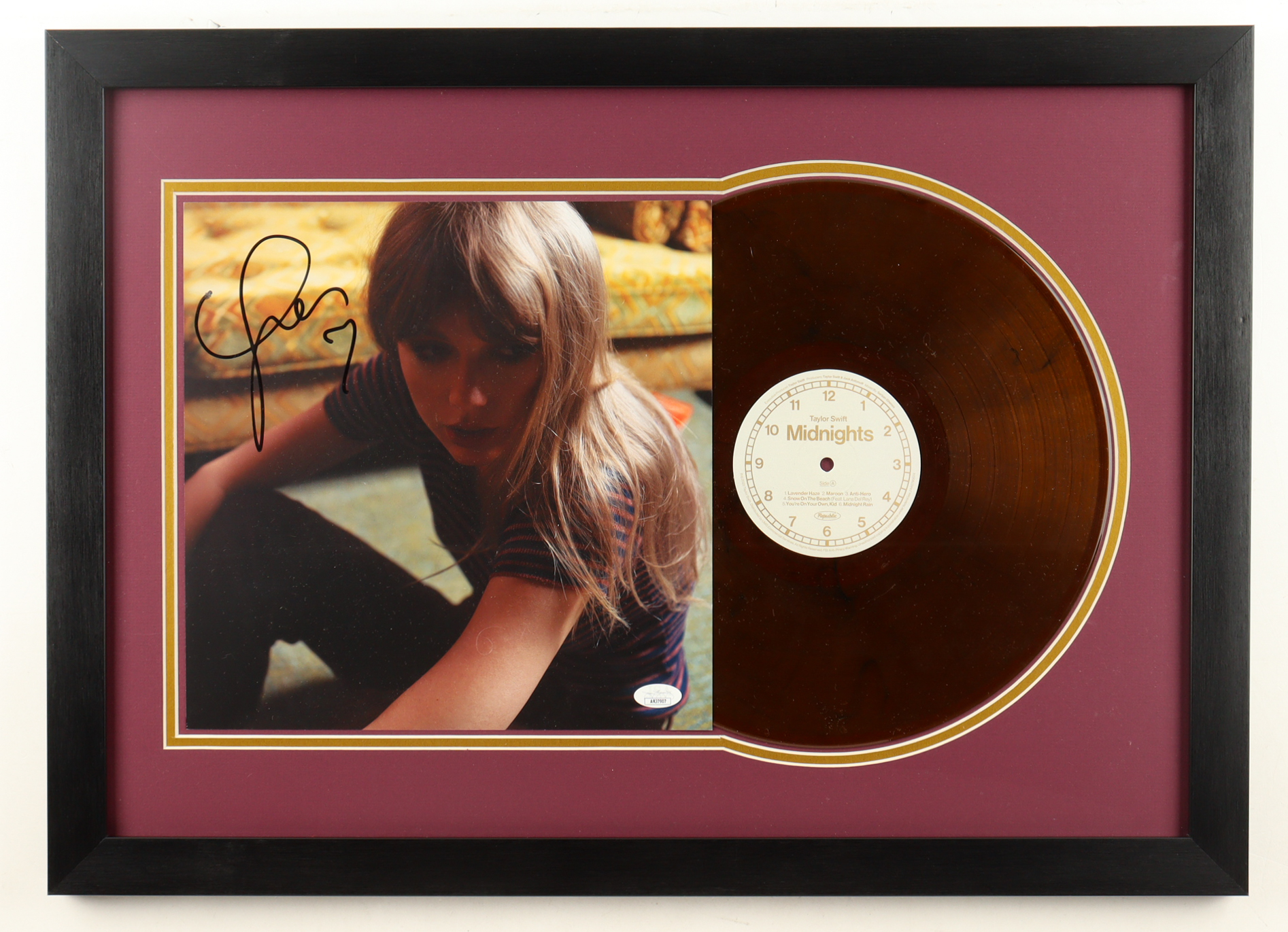 Taylor Swift Signed Custom Framed "Midnights" Vinyl Album Display with Disc (JSA) at PristineAuction.com Taylor Swift Signed Custom Framed "Midnights" Vinyl Album Display with Disc (JSA) at PristineAuction.com