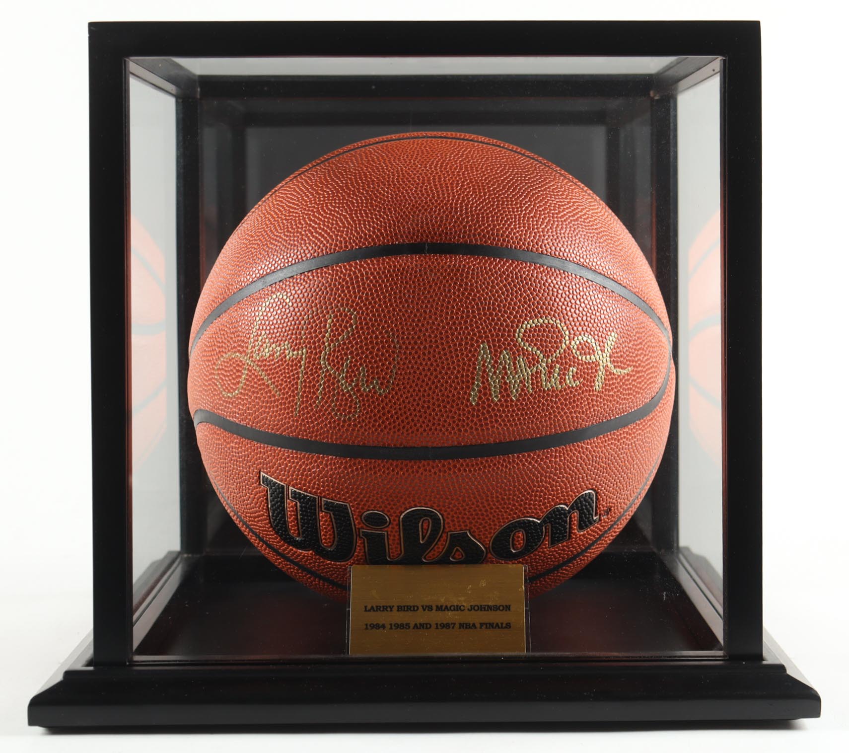 Magic Johnson & Larry Bird Signed NBA Logo Basketball with Display Case (Beckett & PSA) at PristineAuction.com Magic Johnson & Larry Bird Signed NBA Logo Basketball with Display Case (Beckett & PSA) at PristineAuction.com