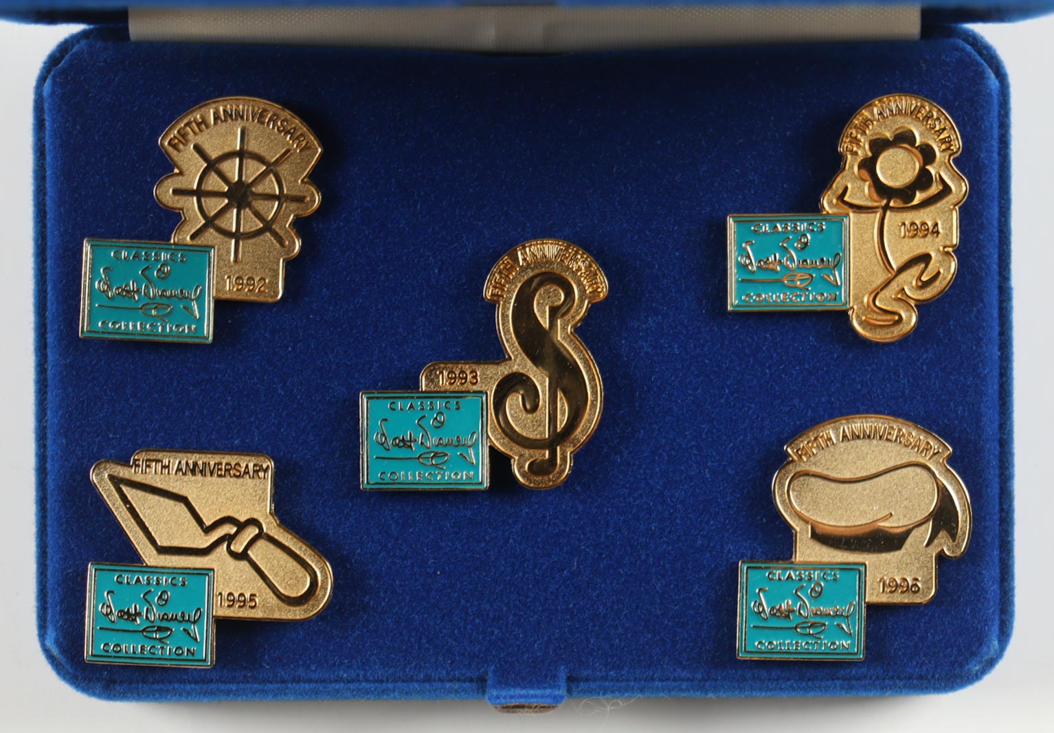 Disney Classics Vintage Gold Pin Set in Blue Felt Original Disney Box at PristineAuction.com Disney Classics Vintage Gold Pin Set in Blue Felt Original Disney Box at PristineAuction.com