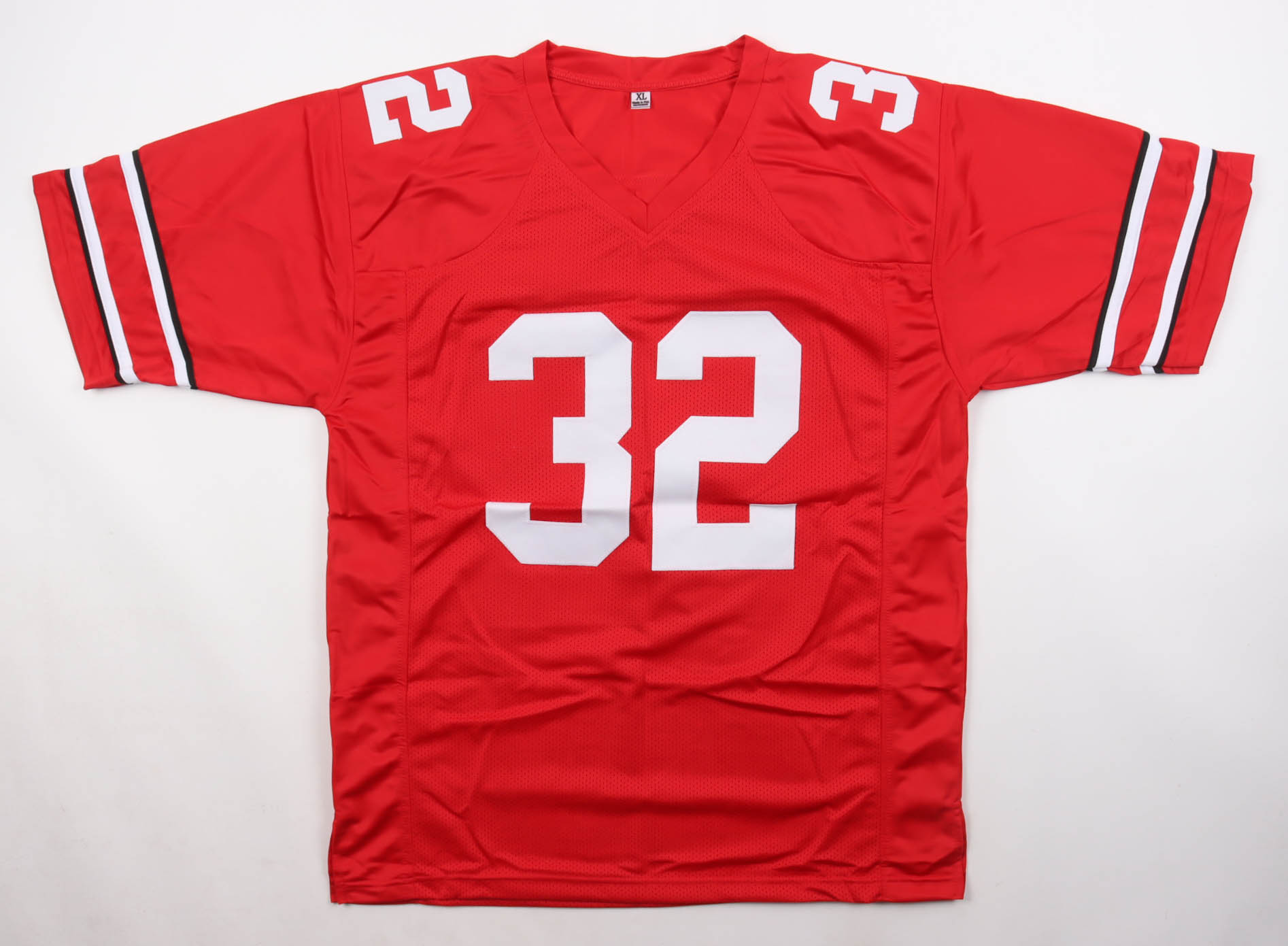 TreVeyon Henderson Signed Jersey (Beckett) at PristineAuction.com TreVeyon Henderson Signed Jersey (Beckett) at PristineAuction.com