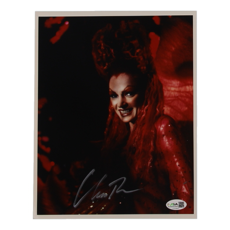 Uma Thurman Signed "Batman & Robin" 8x10 Photo (JSA) at PristineAuction.com Uma Thurman Signed "Batman & Robin" 8x10 Photo (JSA) at PristineAuction.com