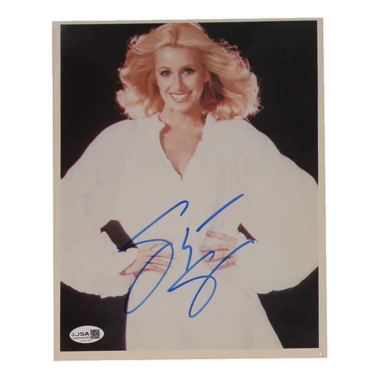 Suzanne Somers Signed 8x10 Photo (JSA) at PristineAuction.com Suzanne Somers Signed 8x10 Photo (JSA) at PristineAuction.com