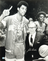 John Wooden Signed UCLA Bruins 16x20 Photo (Beckett) at PristineAuction.com