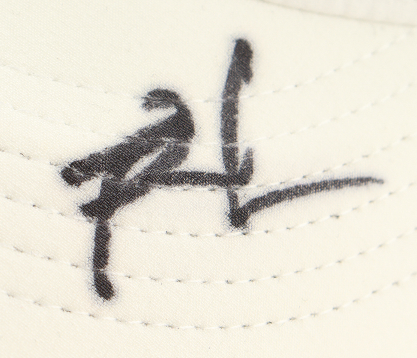 Emma Raducanu Signed Nike Sun Visor (JSA) at PristineAuction.com Emma Raducanu Signed Nike Sun Visor (JSA) at PristineAuction.com