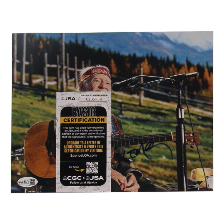 Willie Nelson Signed 8x10 Photo (JSA) at PristineAuction.com Willie Nelson Signed 8x10 Photo (JSA) at PristineAuction.com