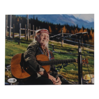 Willie Nelson Signed 8x10 Photo (JSA) at PristineAuction.com