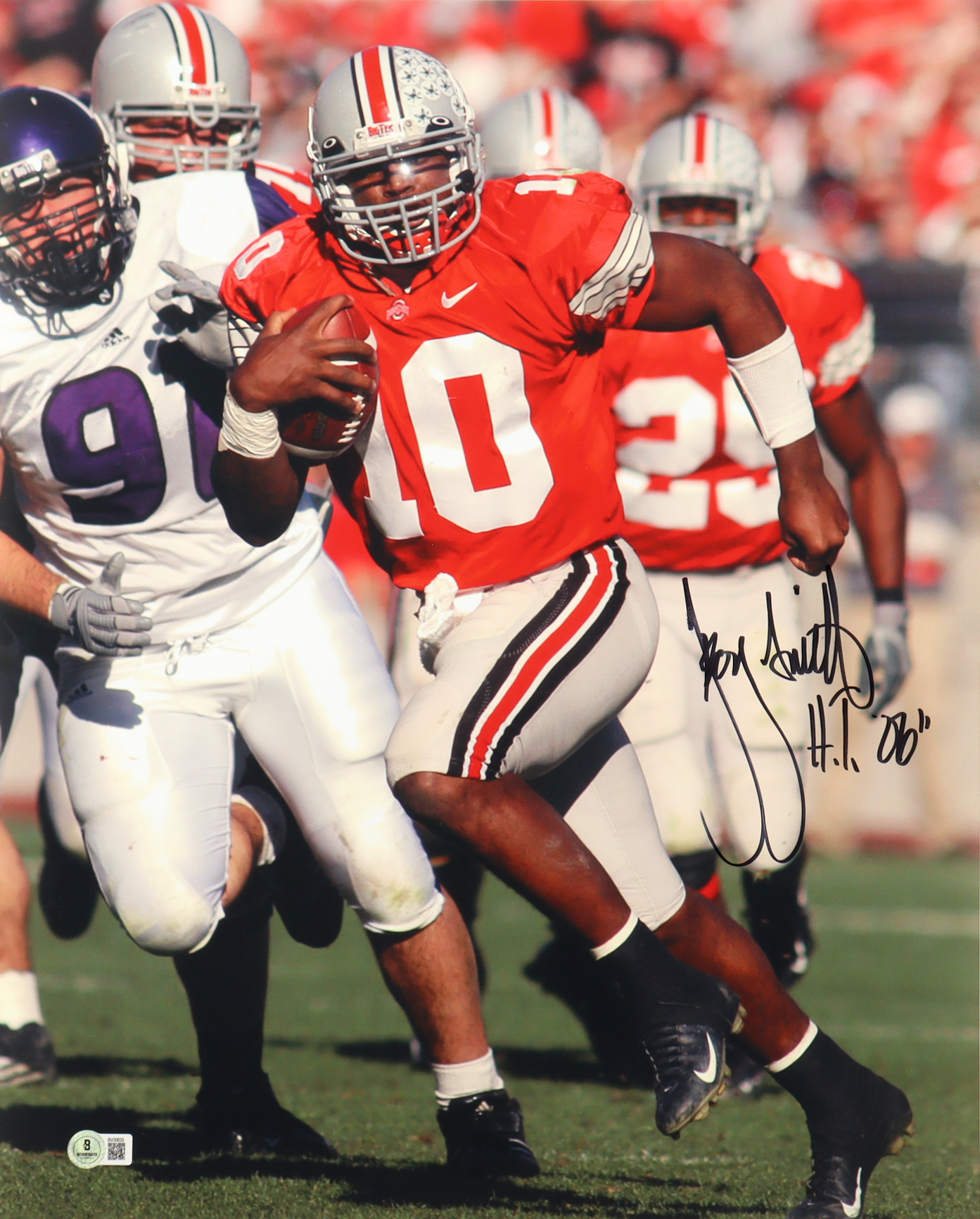 Troy Smith Signed Ohio State Buckeyes 16x20 Photo Inscribed "H.T. 06" (Beckett) at PristineAuction.com Troy Smith Signed Ohio State Buckeyes 16x20 Photo Inscribed "H.T. 06" (Beckett) at PristineAuction.com