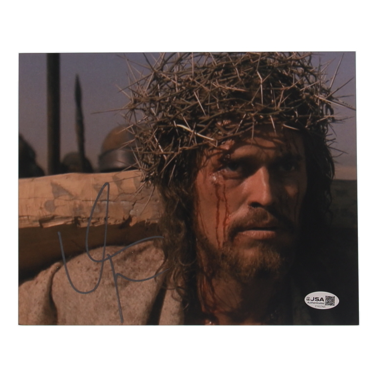 Willem Dafoe Signed "The Last Temptation of Christ" 8x10 Photo (JSA) at PristineAuction.com Willem Dafoe Signed "The Last Temptation of Christ" 8x10 Photo (JSA) at PristineAuction.com