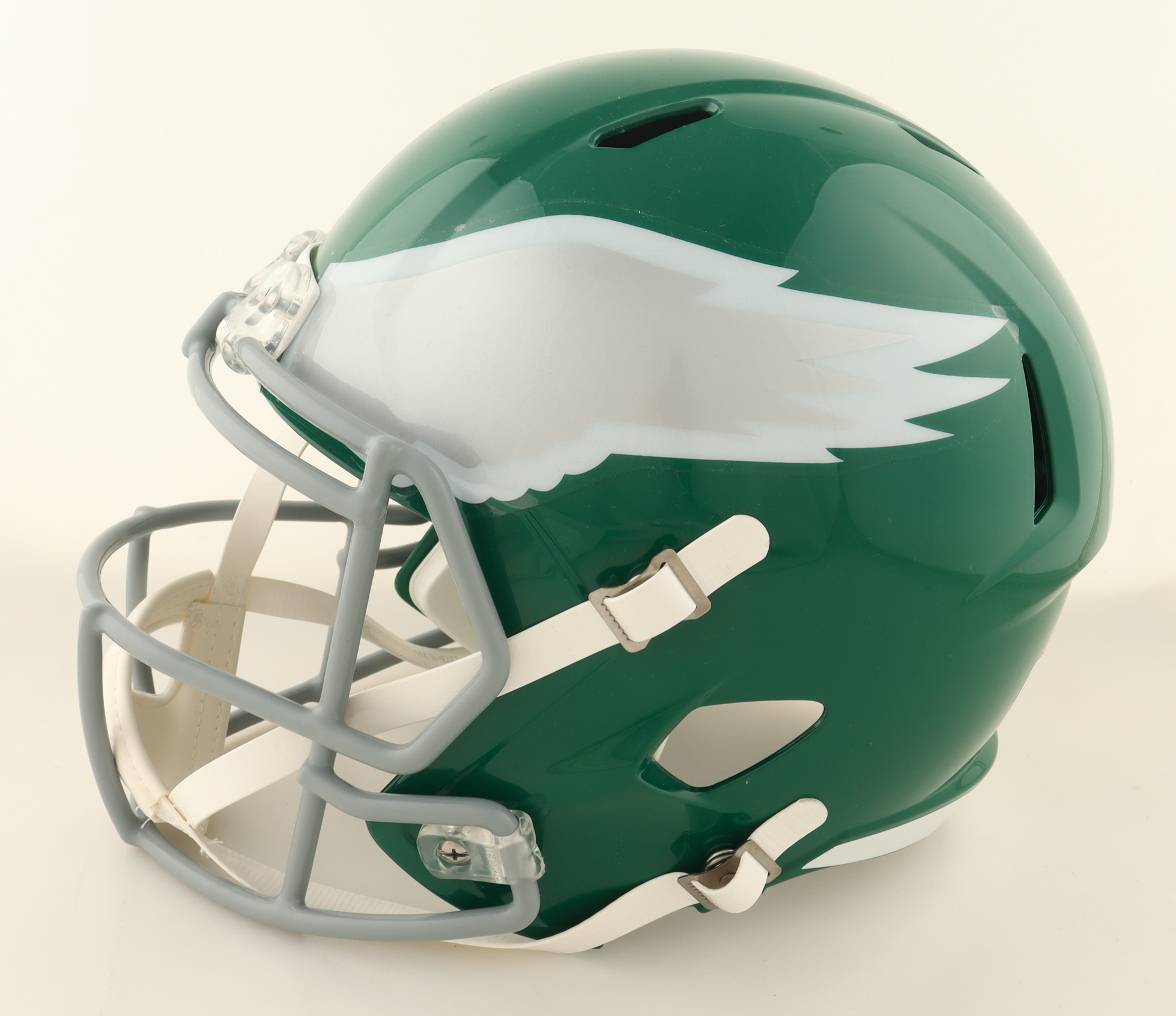 Harold Carmichael Signed Eagles Full-Size Throwback Speed Helmet Inscribed "HOF 20'" (JSA) at PristineAuction.com Harold Carmichael Signed Eagles Full-Size Throwback Speed Helmet Inscribed "HOF 20'" (JSA) at PristineAuction.com