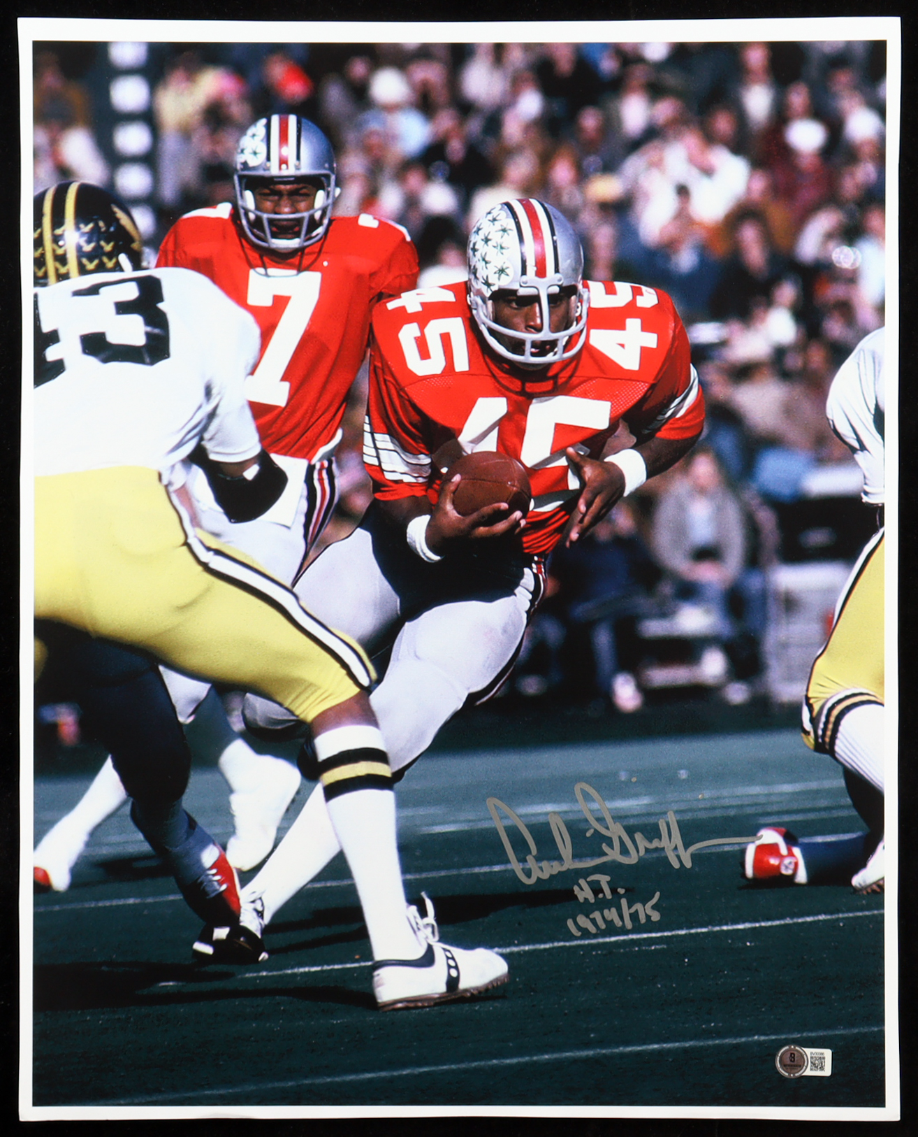 Archie Griffin Signed Ohio State Buckeyes 16.5x20.5 Photo Inscribed "H.T. 1974/75" (Beckett) at PristineAuction.com Archie Griffin Signed Ohio State Buckeyes 16.5x20.5 Photo Inscribed "H.T. 1974/75" (Beckett) at PristineAuction.com