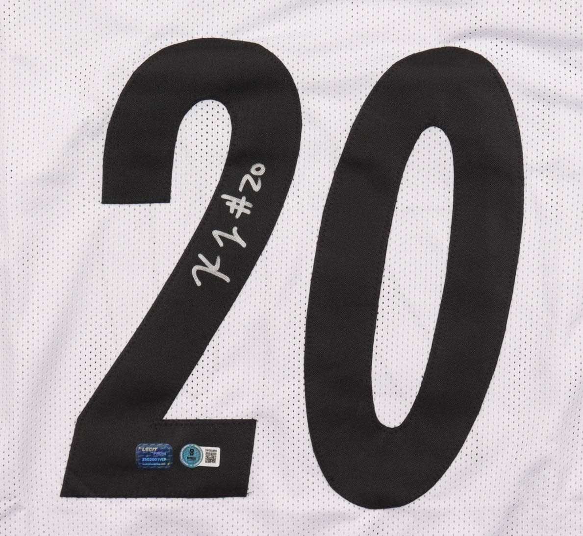 Kaleb Johnson Signed Jersey (Beckett & Prova) at PristineAuction.com Kaleb Johnson Signed Jersey (Beckett & Prova) at PristineAuction.com