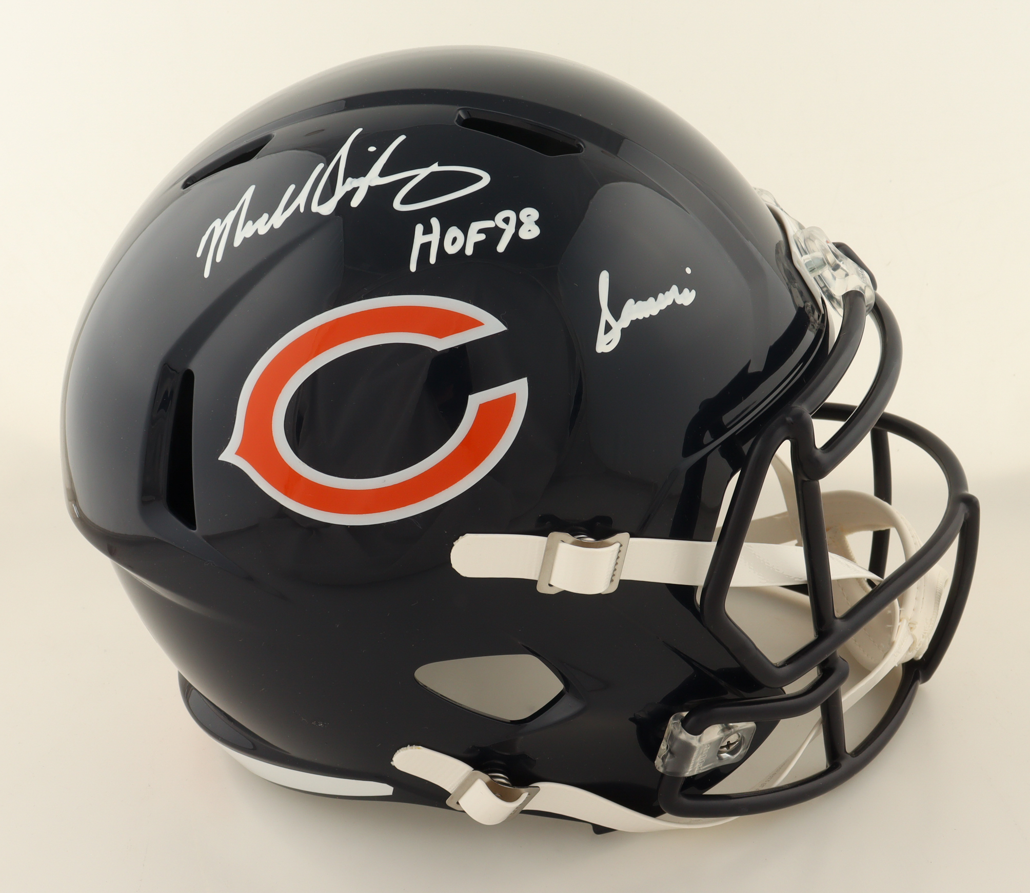 Mike Singletary Signed Bears Full-Size Speed Helmet Inscribed "HOF 98" & "Samurai" (Beckett) at PristineAuction.com Mike Singletary Signed Bears Full-Size Speed Helmet Inscribed "HOF 98" & "Samurai" (Beckett) at PristineAuction.com