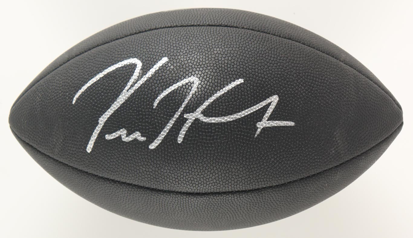 Kareem Hunt Signed Chiefs Logo NFL Football (Beckett) at PristineAuction.com Kareem Hunt Signed Chiefs Logo NFL Football (Beckett) at PristineAuction.com