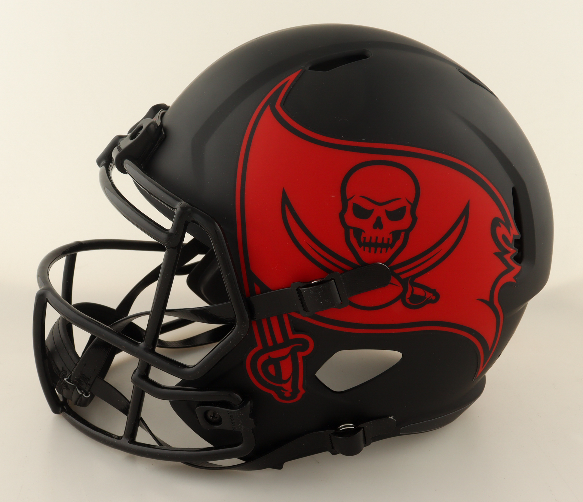 Baker Mayfield Signed Buccaneers Full-Size Eclipse Alternate Speed Helmet (Beckett) at PristineAuction.com Baker Mayfield Signed Buccaneers Full-Size Eclipse Alternate Speed Helmet (Beckett) at PristineAuction.com