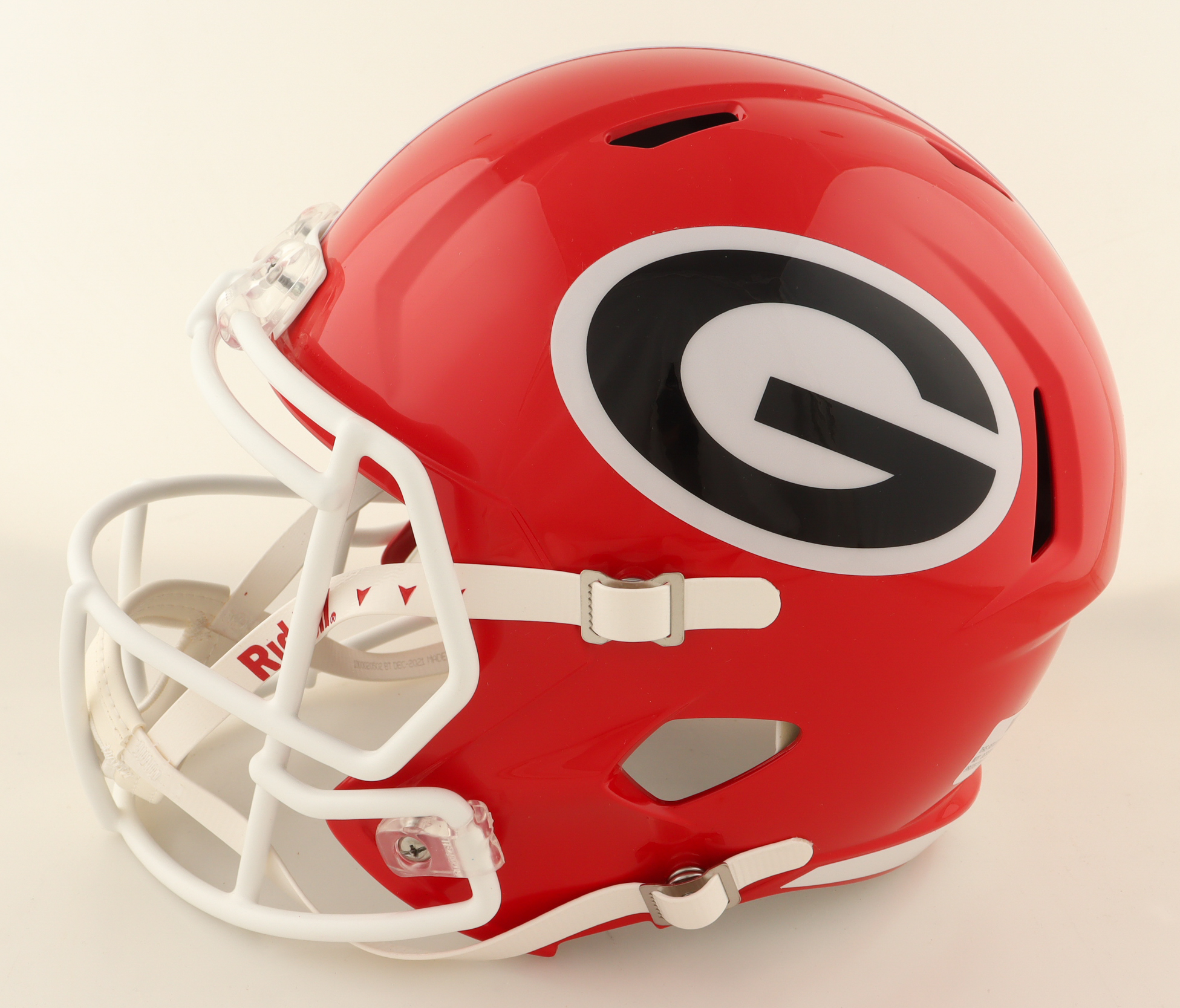 Nick Chubb Signed Georgia Bulldogs Full-Size Speed Helmet (Beckett) at PristineAuction.com Nick Chubb Signed Georgia Bulldogs Full-Size Speed Helmet (Beckett) at PristineAuction.com