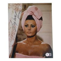 Sophia Loren Signed 8x10 Photo (Beckett) at PristineAuction.com