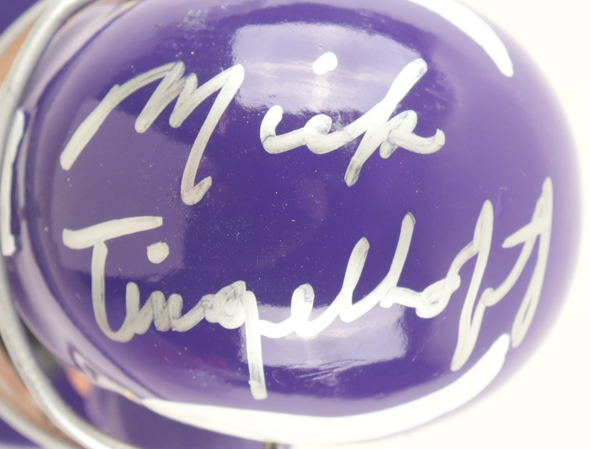 Mick Tingelhoff Signed Vikings 9" Bobblehead (JSA) at PristineAuction.com Mick Tingelhoff Signed Vikings 9" Bobblehead (JSA) at PristineAuction.com