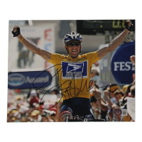 Lance Armstrong Signed 8x10 Photo (Beckett) at PristineAuction.com