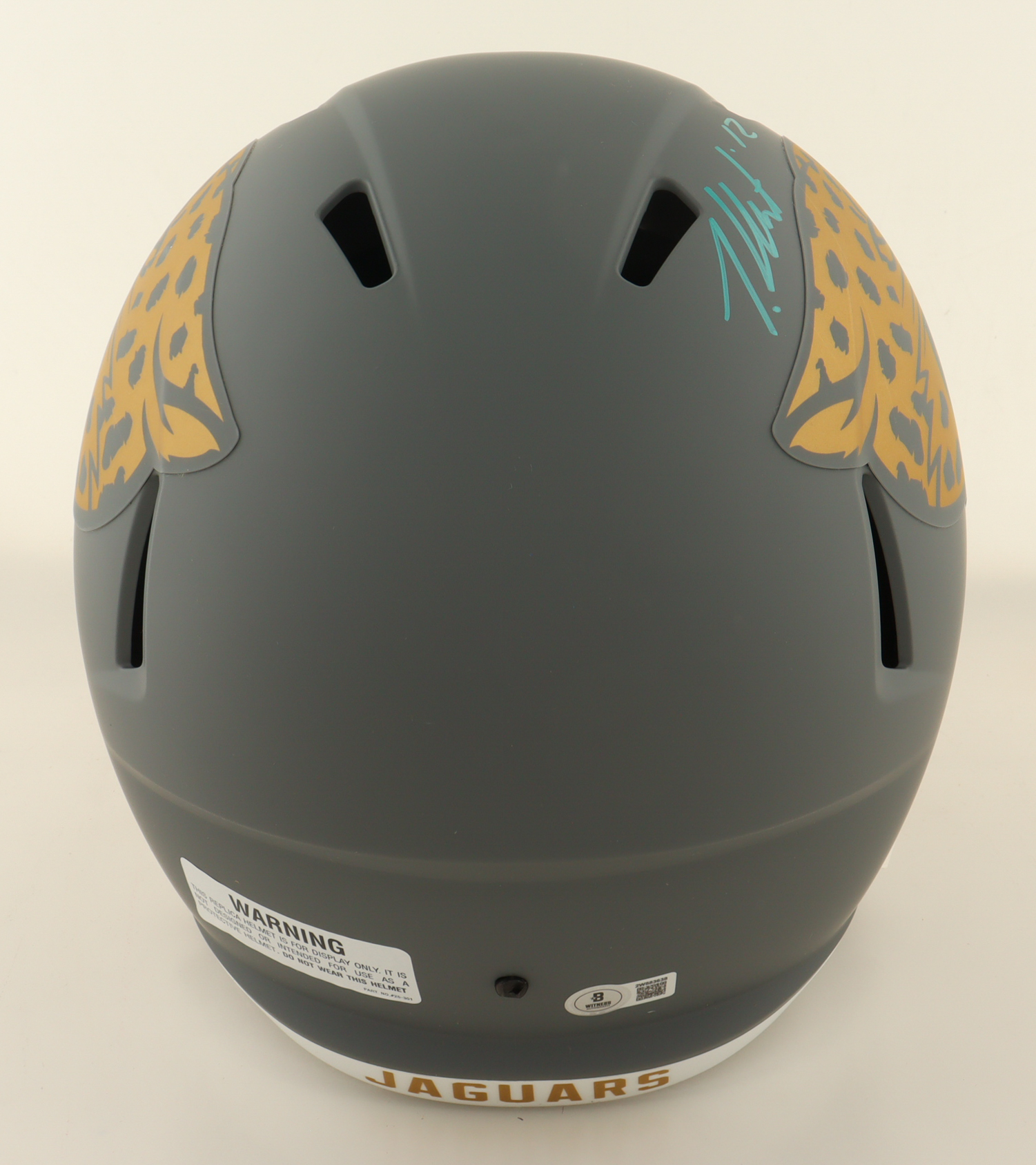 Travis Hunter Signed Jaguars Full-Size Slate Alternate Speed Helmet (Beckett) at PristineAuction.com Travis Hunter Signed Jaguars Full-Size Slate Alternate Speed Helmet (Beckett) at PristineAuction.com