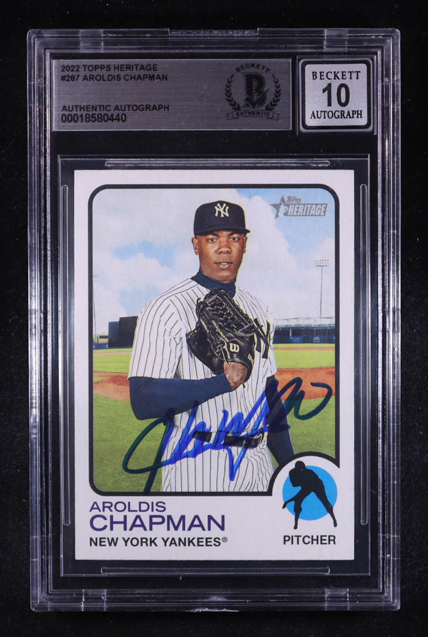 Aroldis Chapman Signed 2022 Topps Heritage #287 (BGS | Auto 10) at PristineAuction.com Aroldis Chapman Signed 2022 Topps Heritage #287 (BGS | Auto 10) at PristineAuction.com
