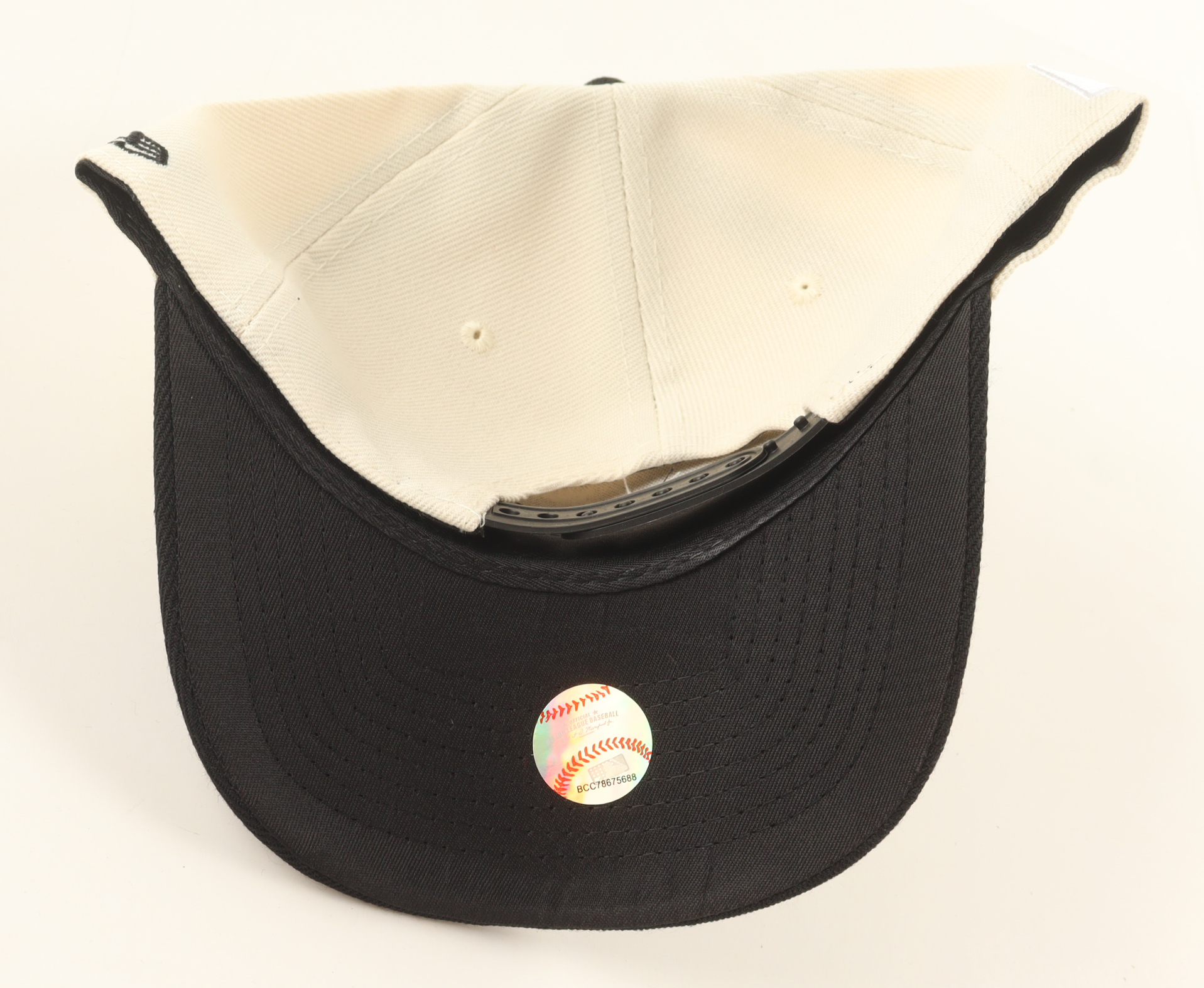 Mets New Era 9Forty Limited Edition Kanji Snapback Hat at PristineAuction.com Mets New Era 9Forty Limited Edition Kanji Snapback Hat at PristineAuction.com