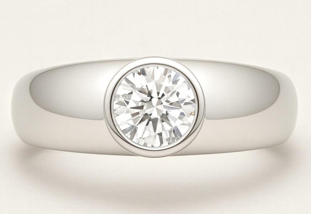 Men's New 1.82 Carats Lab Grown Diamond Ring G, VVS2 | Estimated Retail Value: $4,000 (UGL & IGI Certs) at PristineAuction.com Men's New 1.82 Carats Lab Grown Diamond Ring G, VVS2 | Estimated Retail Value: $4,000 (UGL & IGI Certs) at PristineAuction.com