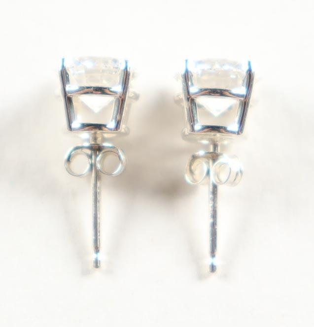 14kt Gold New 3.03 Carats Lab Grown Diamond Stud Earrings D, VS2 | Estimated Retail Value: $6,000 (UGL & IGI Certs) at PristineAuction.com 14kt Gold New 3.03 Carats Lab Grown Diamond Stud Earrings D, VS2 | Estimated Retail Value: $6,000 (UGL & IGI Certs) at PristineAuction.com