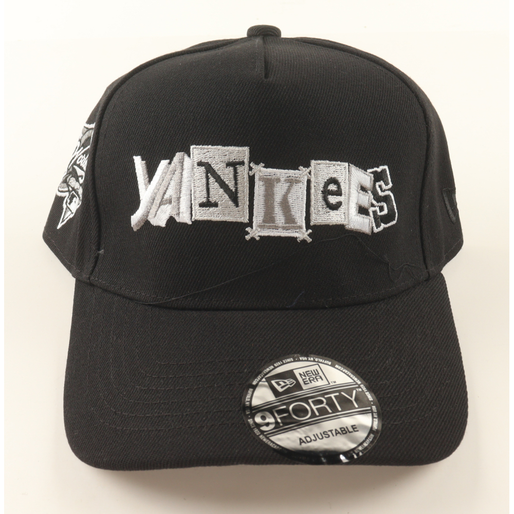 Yankees 2000 World Series New Era 9Forty Limited Edition Snapback Hat at PristineAuction.com