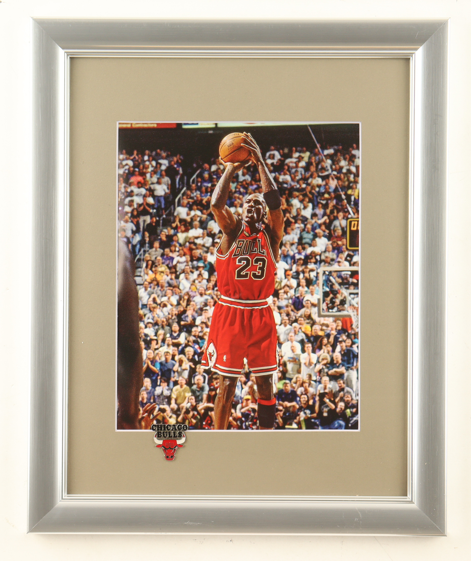 Michael Jordan "The 1998 Finals Shot" Custom Framed Photo Display with Bulls Pin at PristineAuction.com Michael Jordan "The 1998 Finals Shot" Custom Framed Photo Display with Bulls Pin at PristineAuction.com