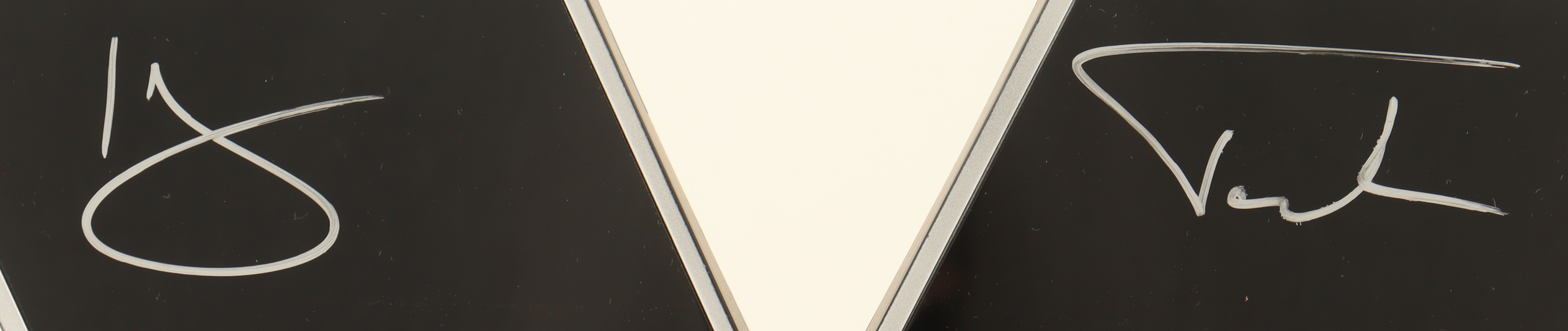 Hugh Jackman Signed "The Wolverine" Collectible Claws Light Display (Celebrity Authentics) at PristineAuction.com Hugh Jackman Signed "The Wolverine" Collectible Claws Light Display (Celebrity Authentics) at PristineAuction.com