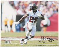 Christian Izien Signed Buccaneers 8x10 Photo (Beckett) at PristineAuction.com