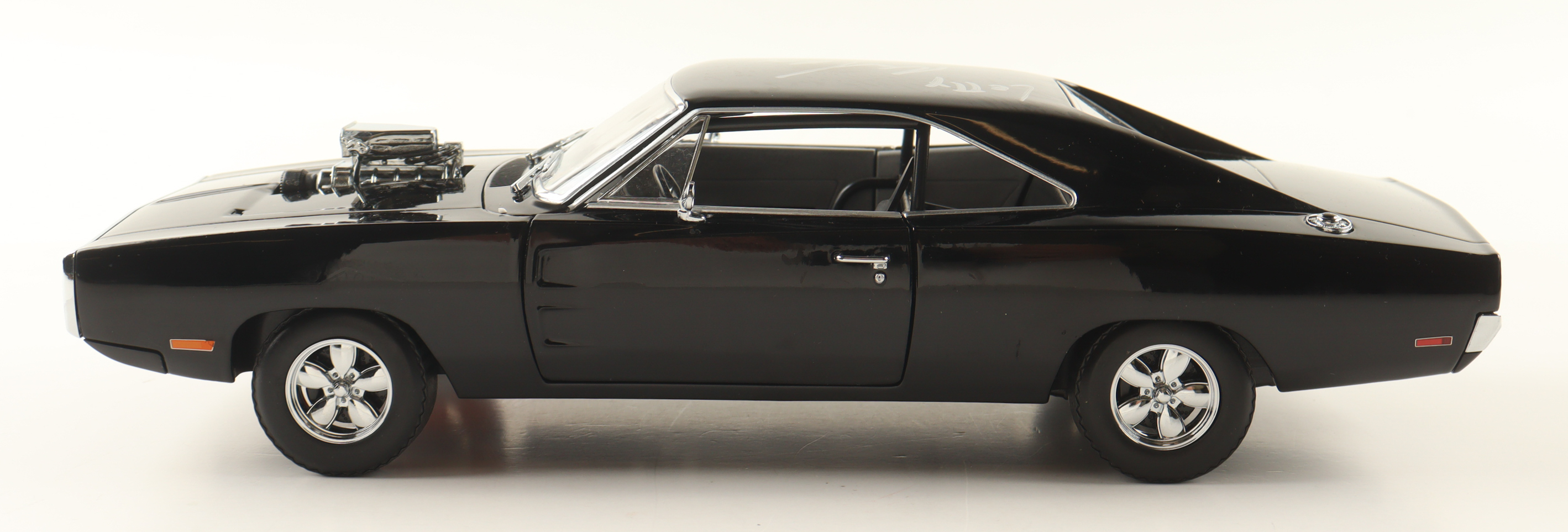 Michelle Rodriguez Signed "Fast & Furious" Dom's 1970 Dodge Charger 1:18 Scale Die-Cast Car (Celebrity Authentics) at PristineAuction.com Michelle Rodriguez Signed "Fast & Furious" Dom's 1970 Dodge Charger 1:18 Scale Die-Cast Car (Celebrity Authentics) at PristineAuction.com