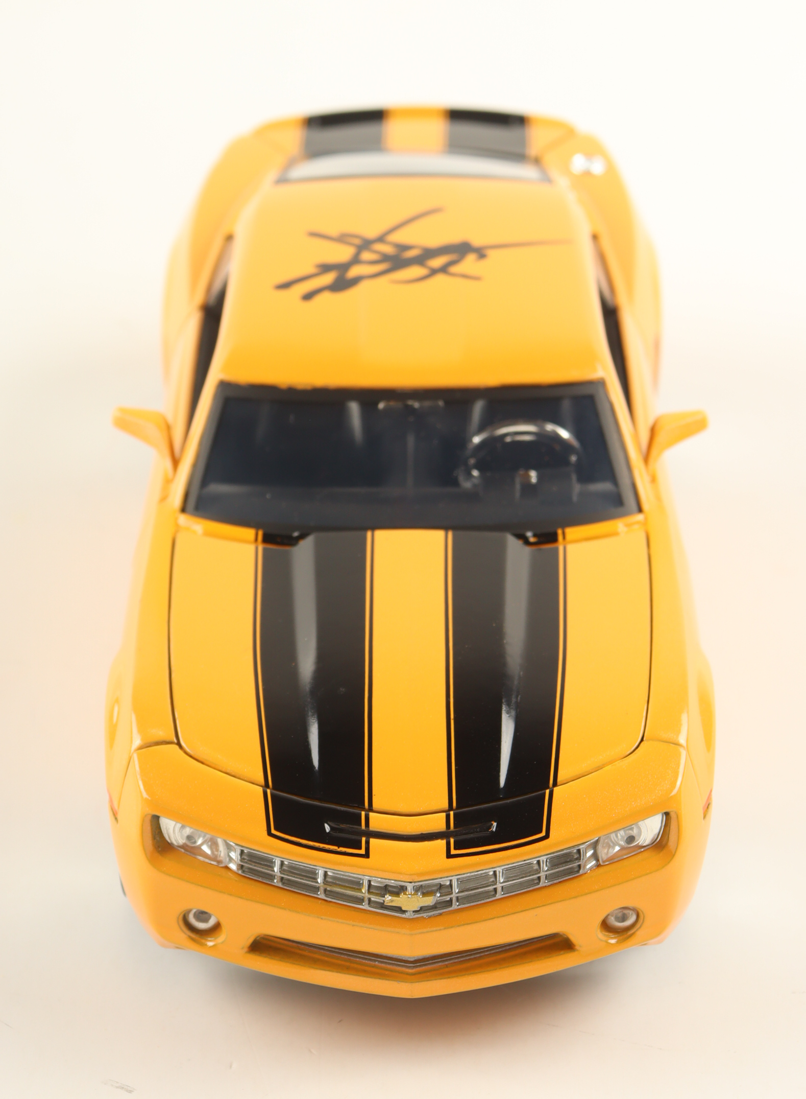 Shia LaBeouf Signed "Transformers" Bumblebee 2006 Chevrolet Camaro Concept 1:24 Scale Die-Cast Car (Celebrity Authentics) at PristineAuction.com Shia LaBeouf Signed "Transformers" Bumblebee 2006 Chevrolet Camaro Concept 1:24 Scale Die-Cast Car (Celebrity Authentics) at PristineAuction.com