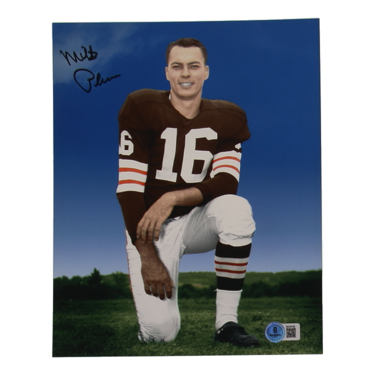 Milt Plum Signed Browns 8x10 Photo (Beckett) at PristineAuction.com Milt Plum Signed Browns 8x10 Photo (Beckett) at PristineAuction.com